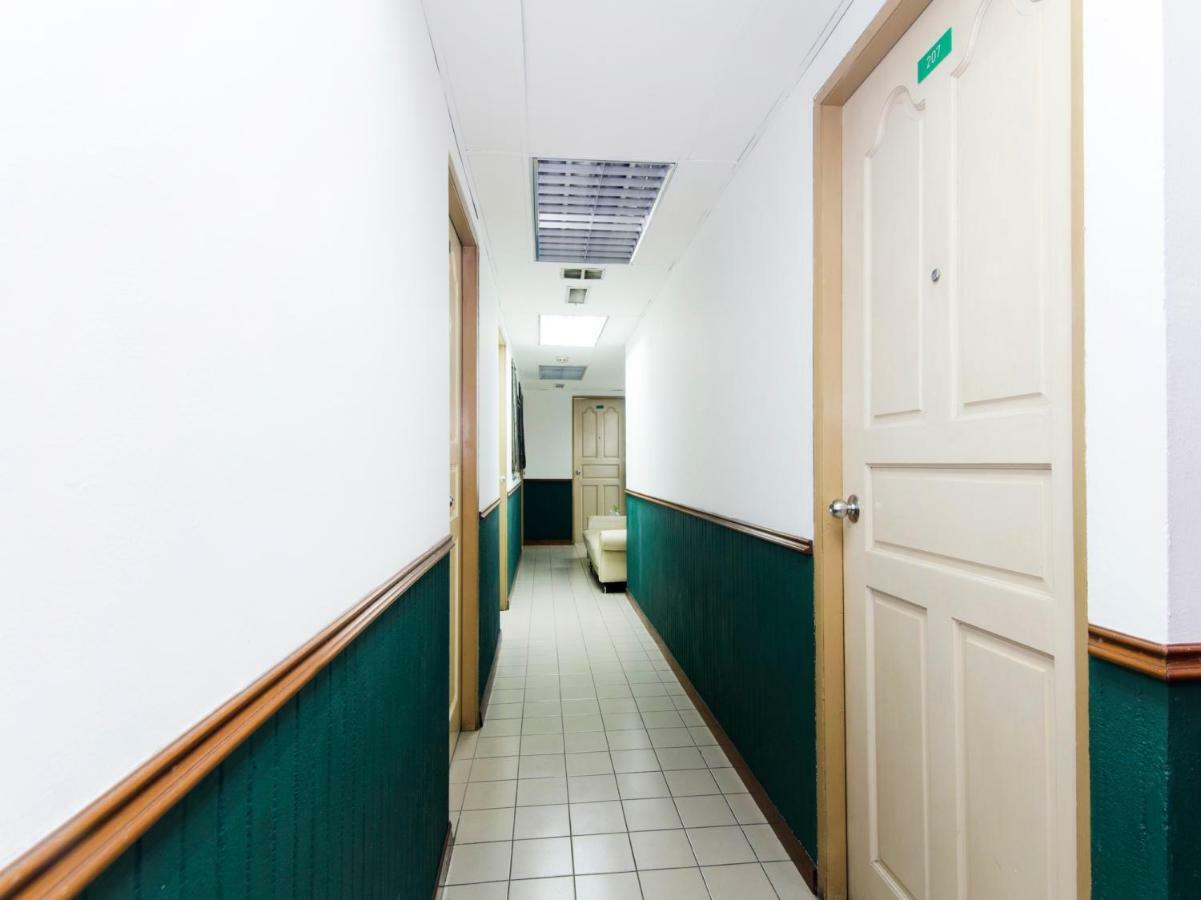 Oyo 538 A&N Hotel Bukit Damansara Εξωτερικό φωτογραφία